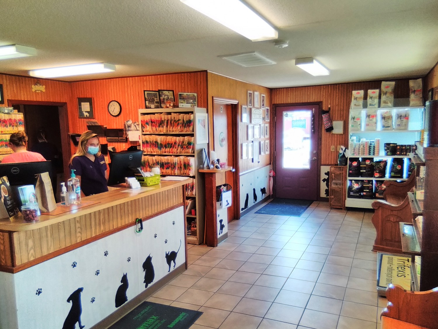 Tour Animal Health Care Center